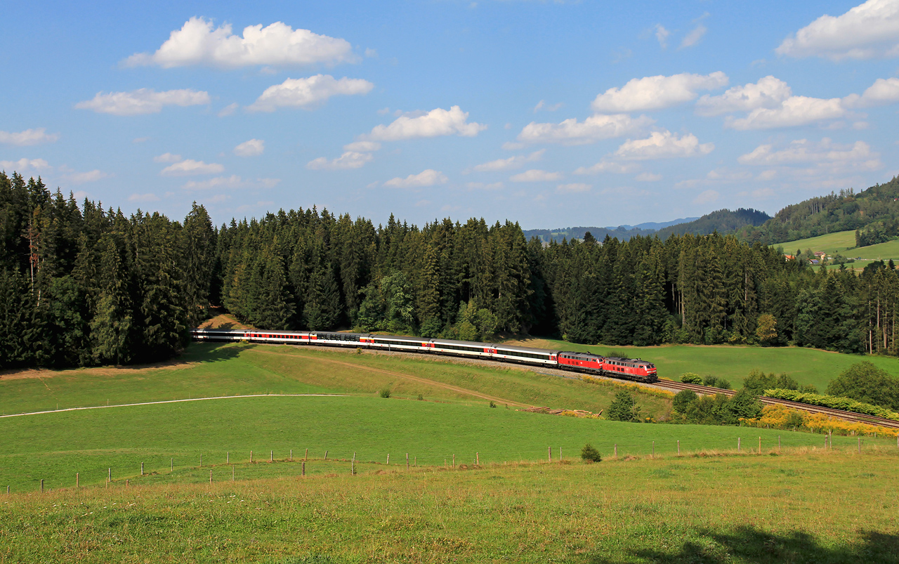 http://www.badische-schwarzwaldbahn.de/DSO/EC31.jpg