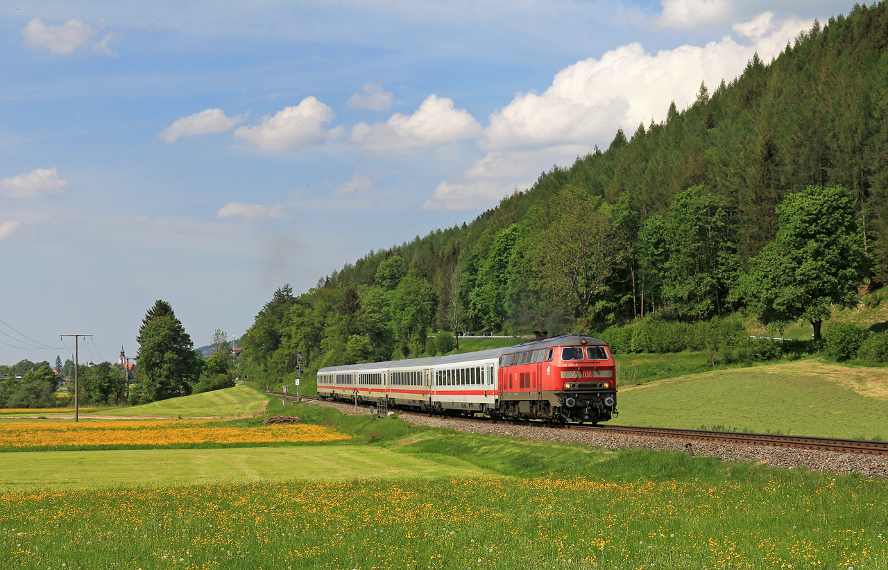 http://www.badische-schwarzwaldbahn.de/DSO/F90.jpg