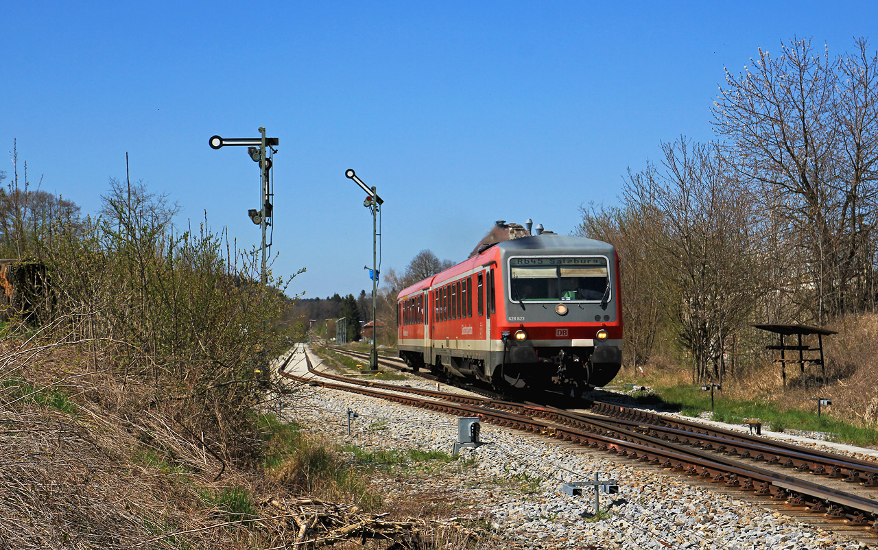 http://www.badische-schwarzwaldbahn.de/DSO/H337.jpg