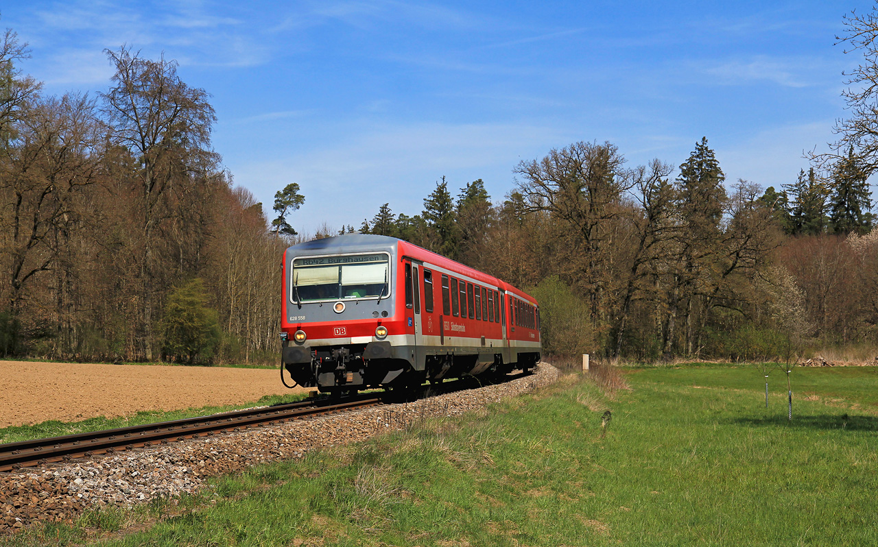http://www.badische-schwarzwaldbahn.de/DSO/H354.jpg