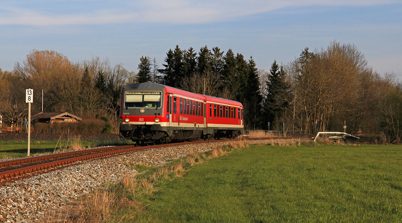 http://www.badische-schwarzwaldbahn.de/DSO/H367.jpg