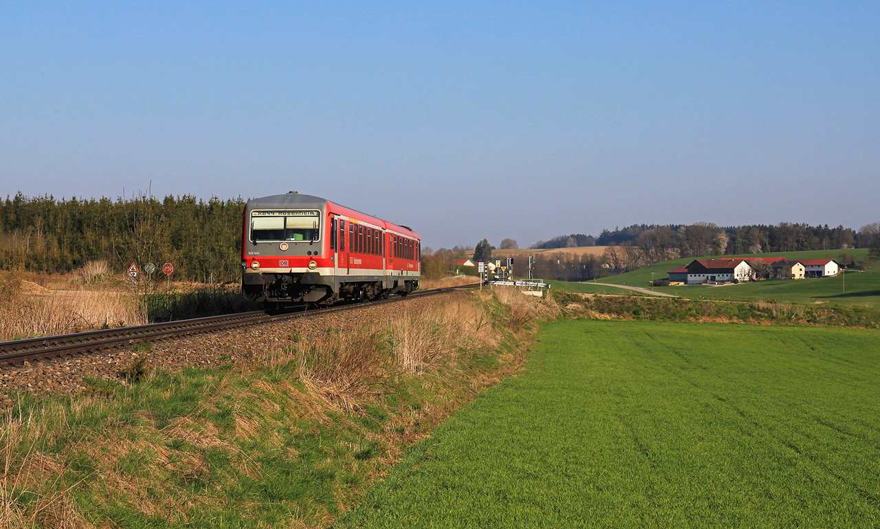 http://www.badische-schwarzwaldbahn.de/DSO/H372.jpg