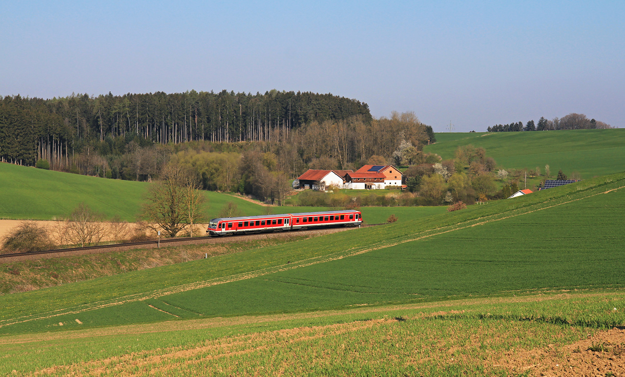 http://www.badische-schwarzwaldbahn.de/DSO/H373.jpg