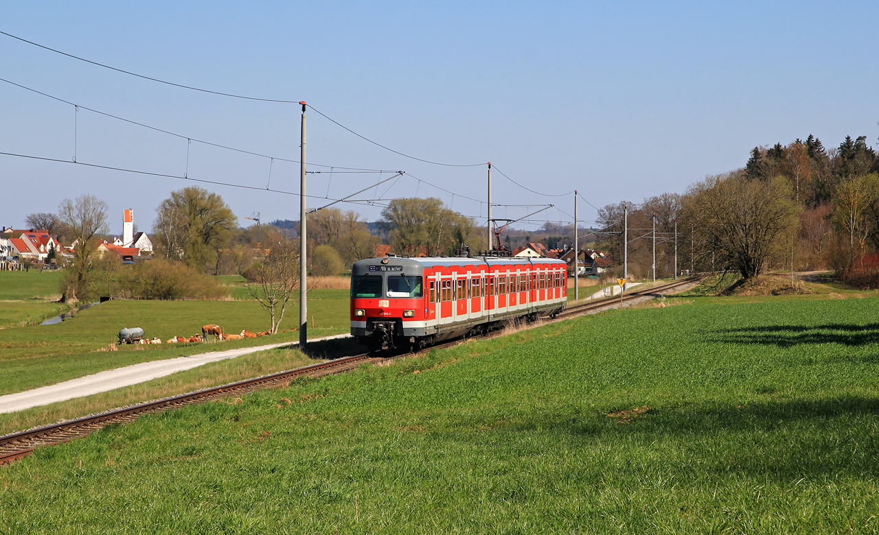 http://www.badische-schwarzwaldbahn.de/DSO/H395.jpg