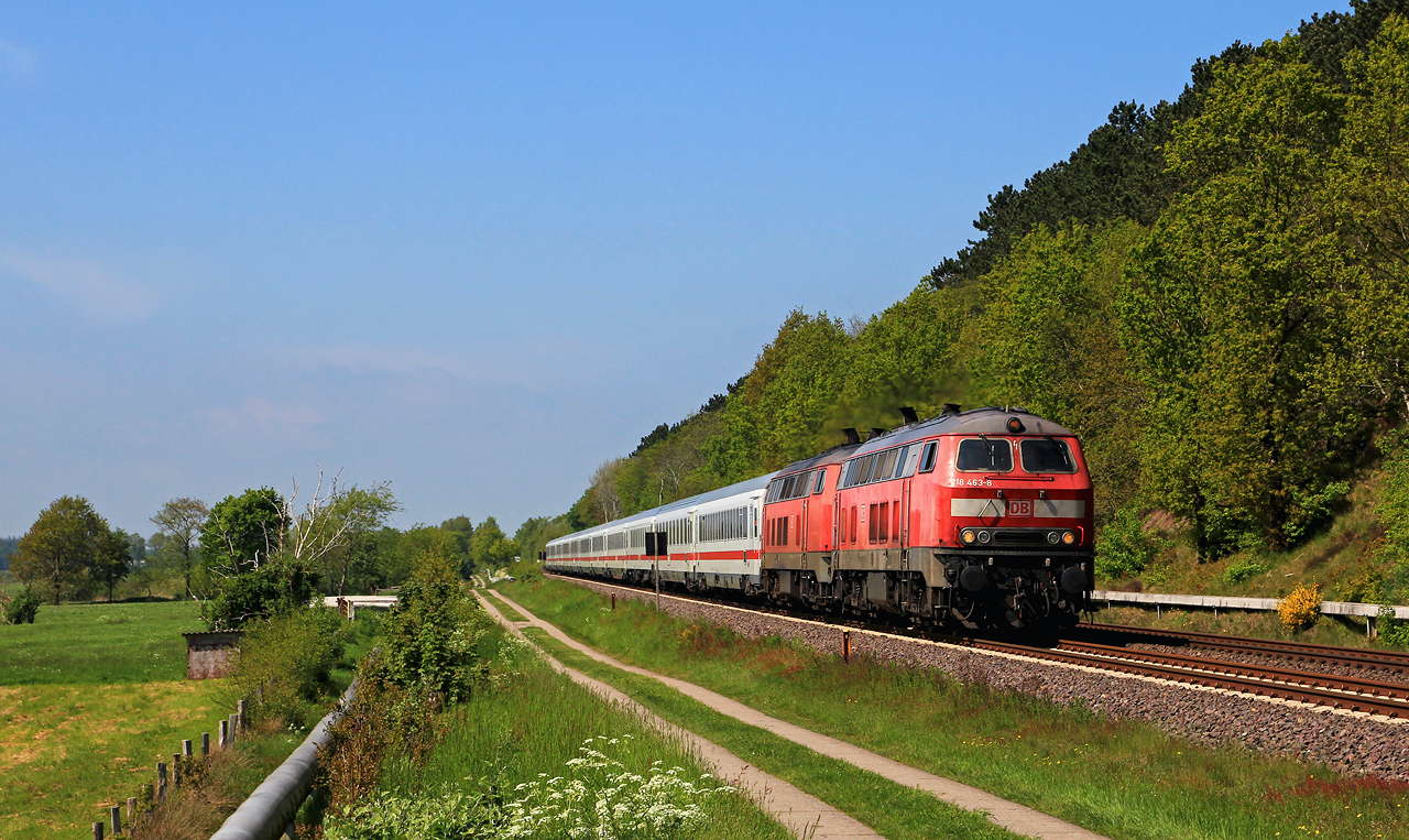 http://www.badische-schwarzwaldbahn.de/DSO/H504.jpg