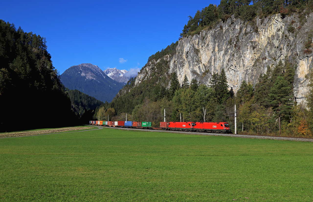 http://www.badische-schwarzwaldbahn.de/DSO/H553.jpg