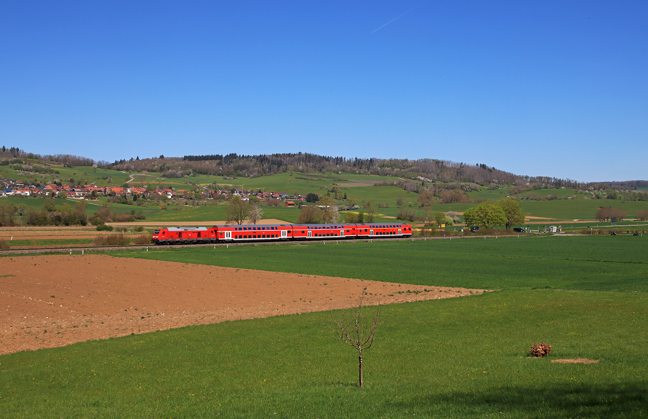 http://www.badische-schwarzwaldbahn.de/DSO/H615.jpg