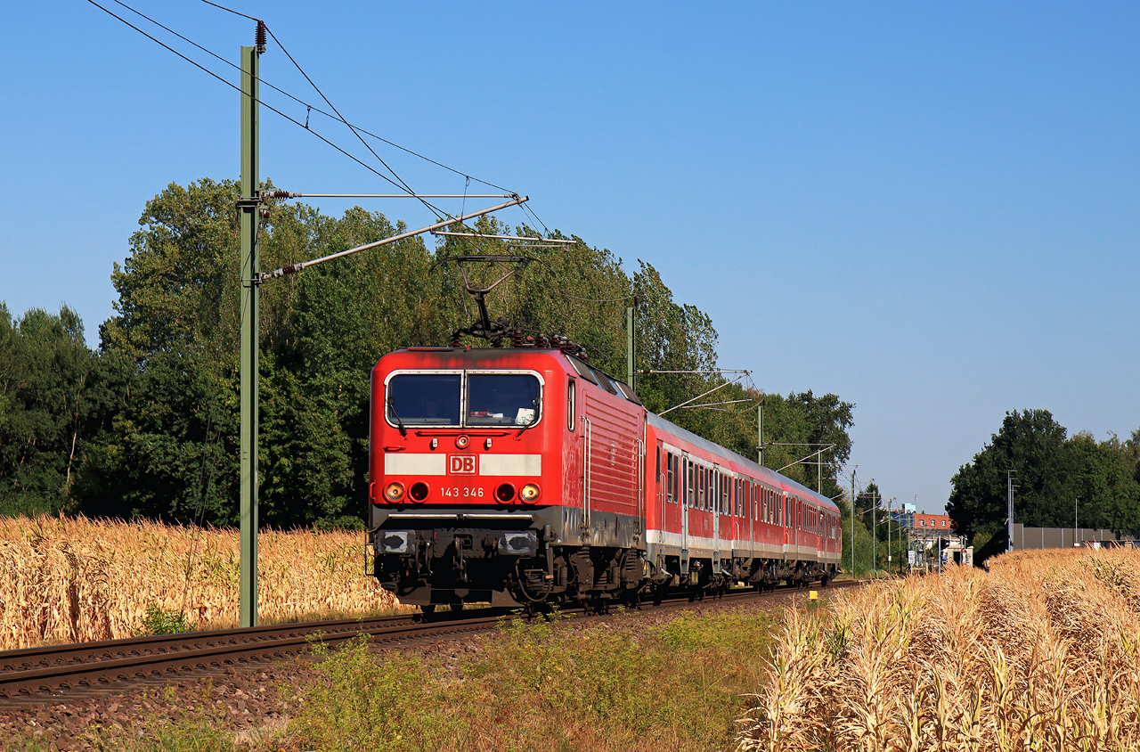 http://www.badische-schwarzwaldbahn.de/DSO/H800.jpg