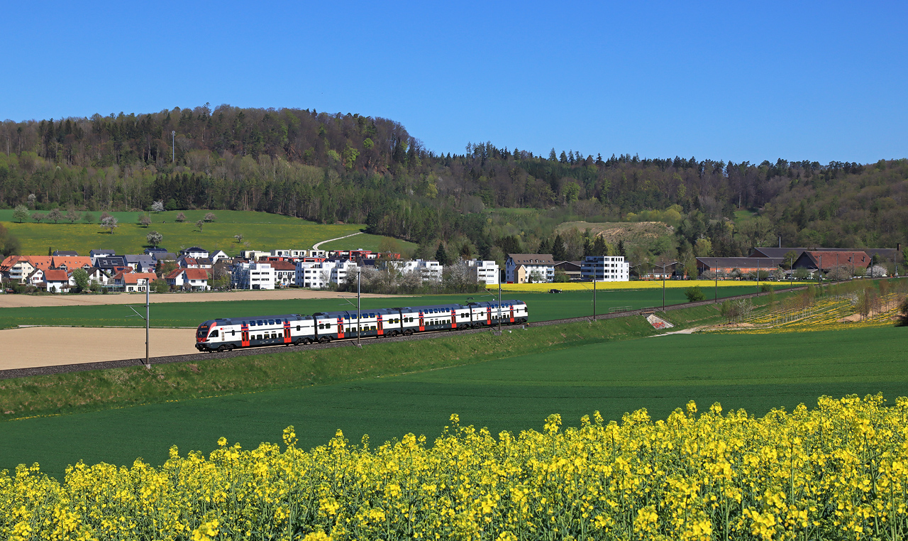 http://www.badische-schwarzwaldbahn.de/DSO/I39.jpg