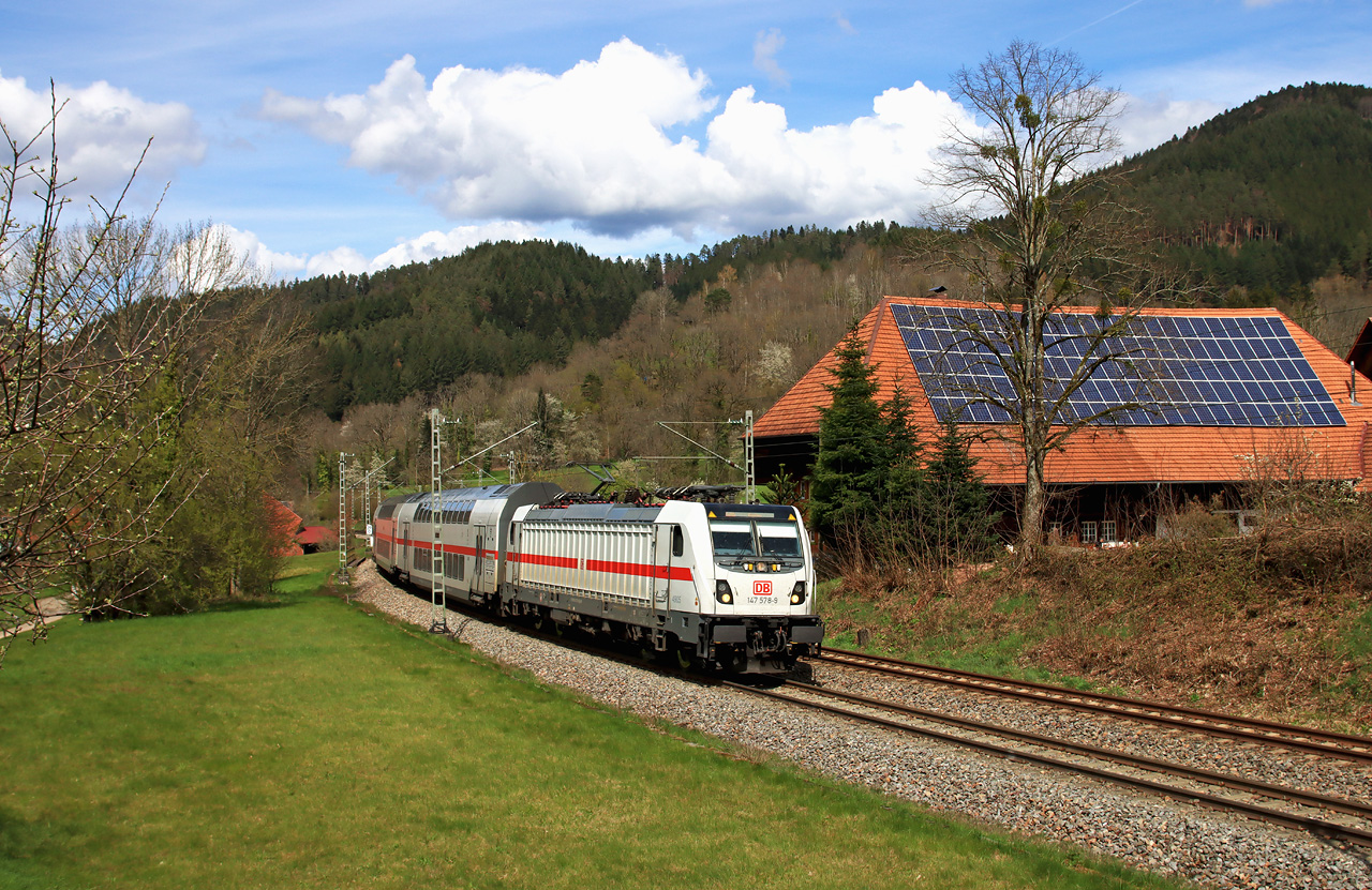 http://www.badische-schwarzwaldbahn.de/DSO/I94.jpg