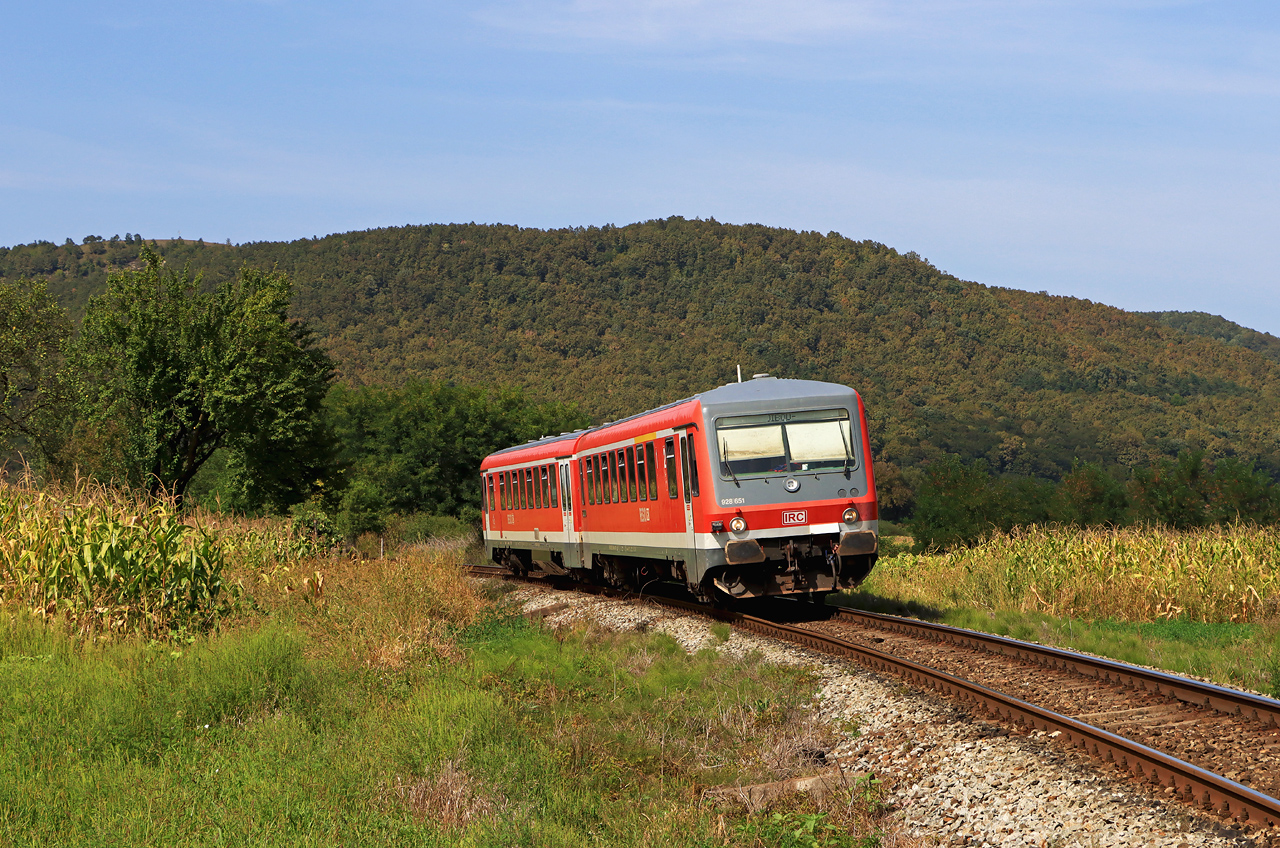 http://www.badische-schwarzwaldbahn.de/DSO/J285.jpg