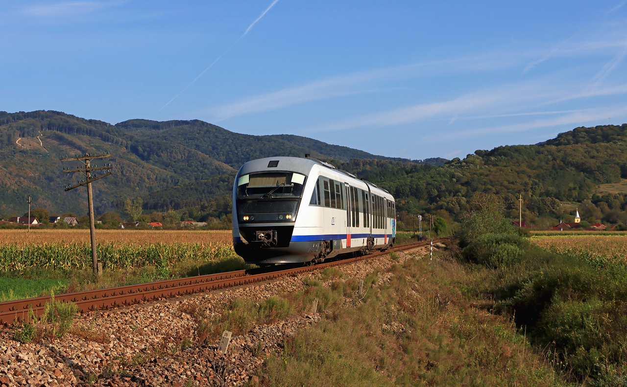 http://www.badische-schwarzwaldbahn.de/DSO/J292.jpg
