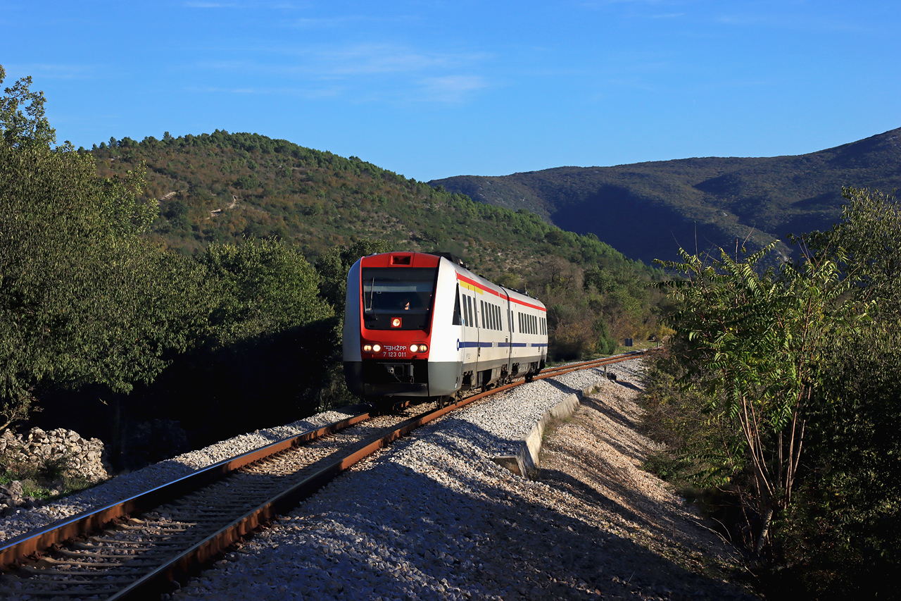 http://www.badische-schwarzwaldbahn.de/DSO/J391.jpg