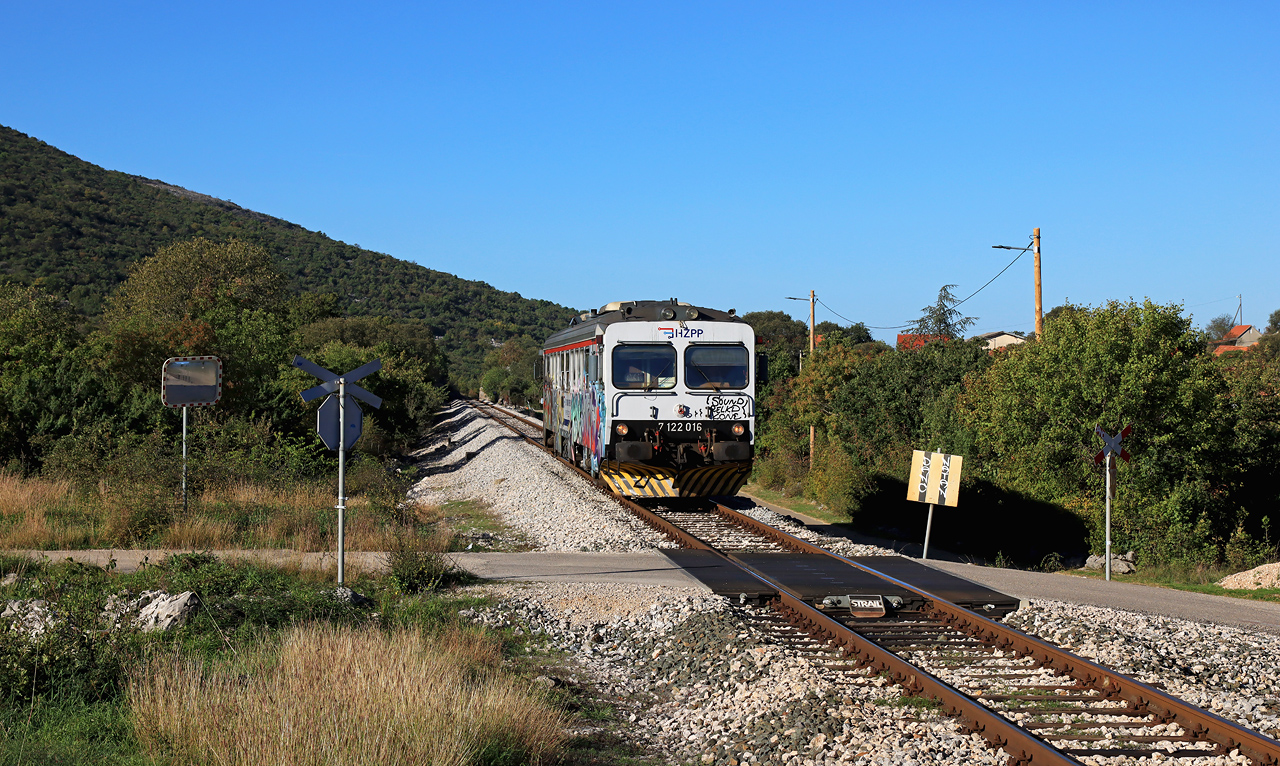http://www.badische-schwarzwaldbahn.de/DSO/J404.jpg