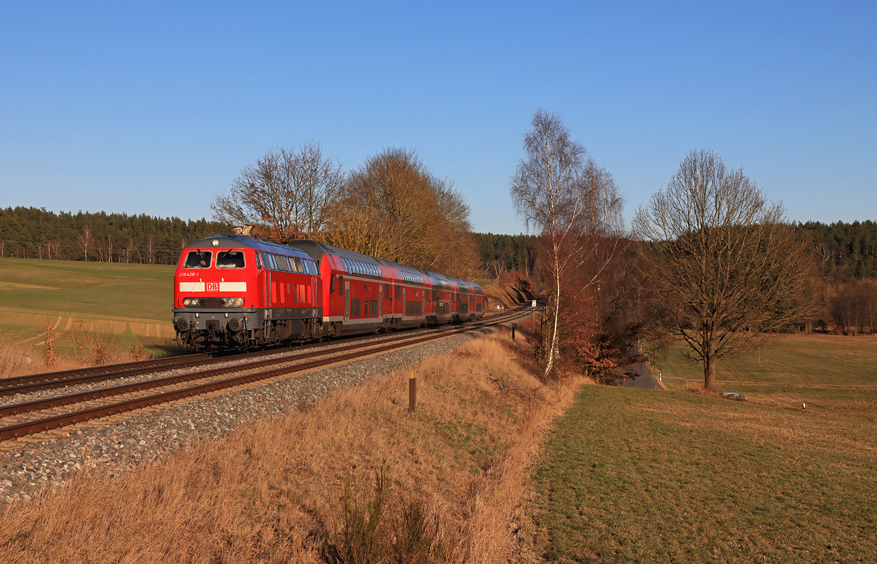 http://www.badische-schwarzwaldbahn.de/DSO/J520.jpg