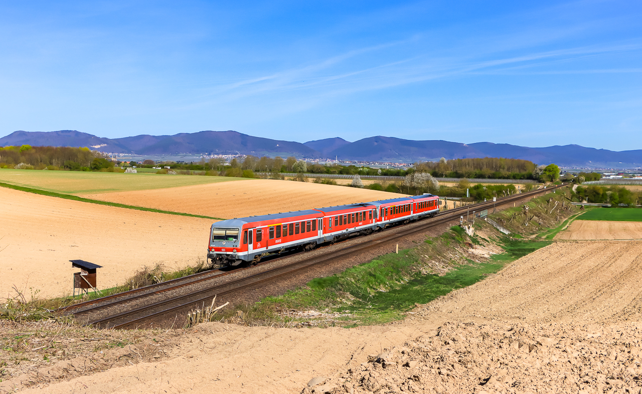 http://www.badische-schwarzwaldbahn.de/DSO/J552.JPG