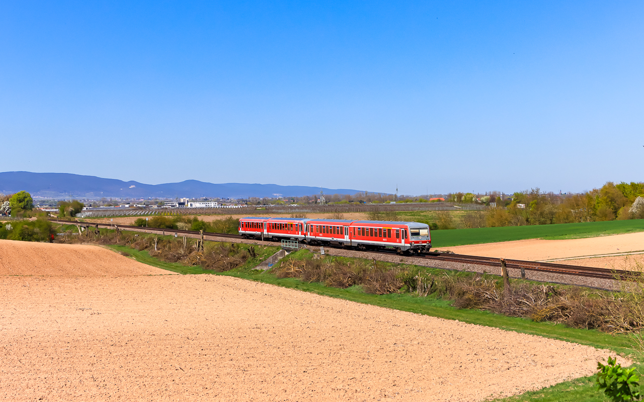 http://www.badische-schwarzwaldbahn.de/DSO/J555.JPG