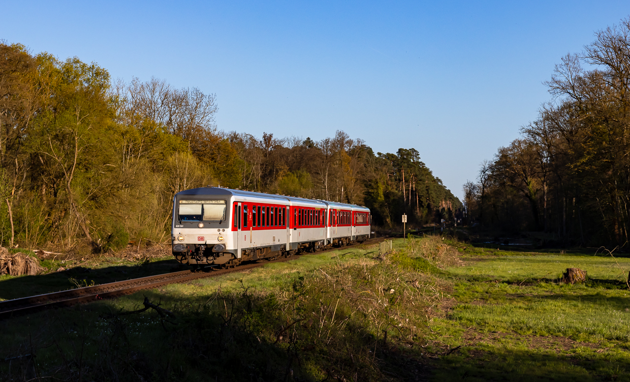 http://www.badische-schwarzwaldbahn.de/DSO/J558.JPG