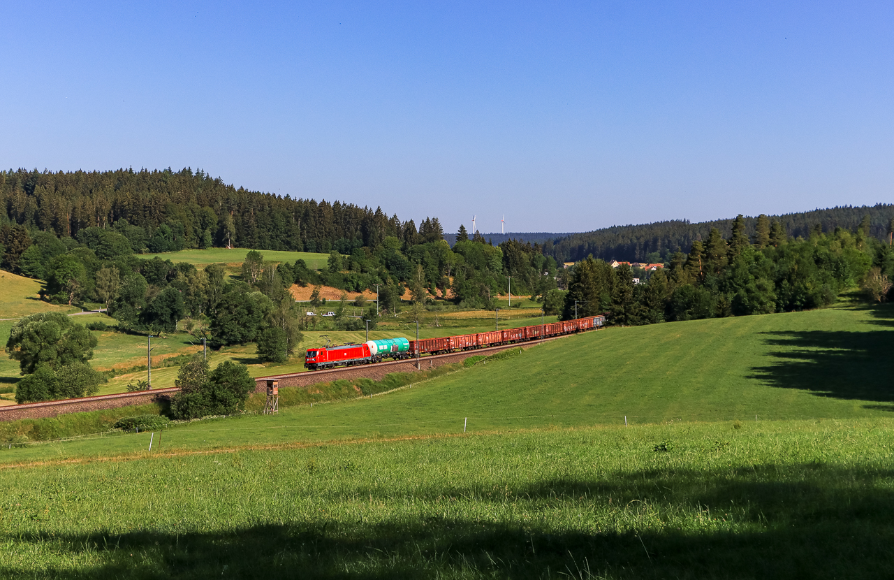 http://www.badische-schwarzwaldbahn.de/DSO/J566.jpg