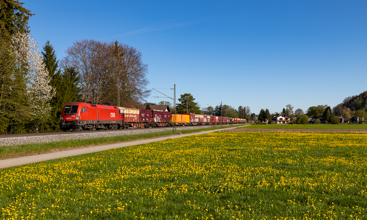 http://www.badische-schwarzwaldbahn.de/DSO/J592.jpg