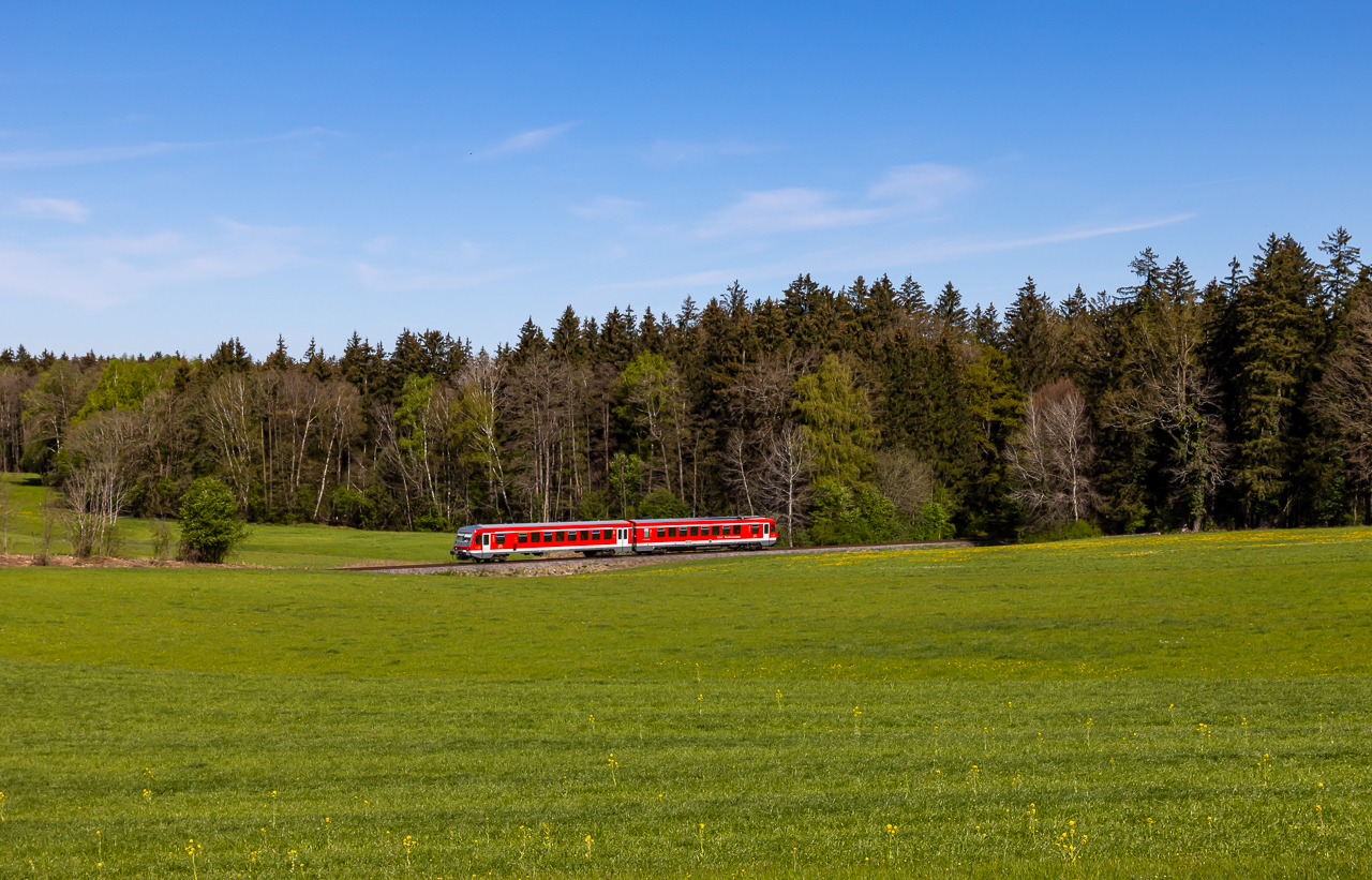 http://www.badische-schwarzwaldbahn.de/DSO/J596.jpg