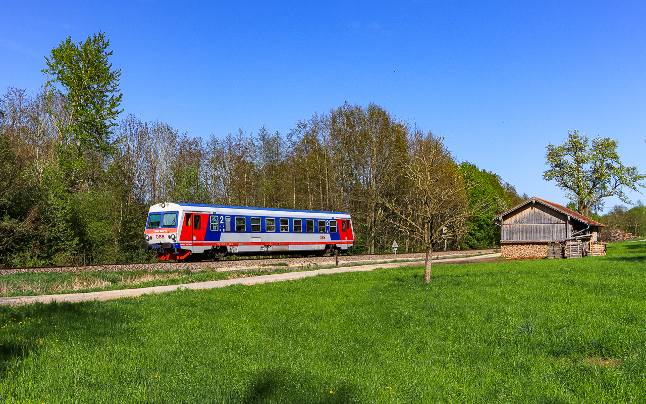 http://www.badische-schwarzwaldbahn.de/DSO/J612.jpg